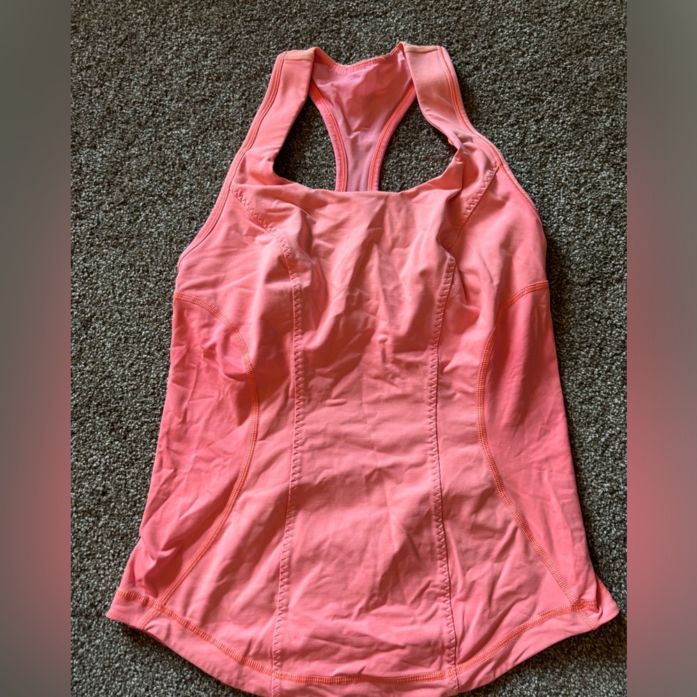 Lululemon running tank size 6